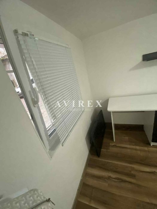 Дава се под наем Двустаен апартамент в Пловдив, Център - 50 кв.м за 280.5 € - Снимка #4