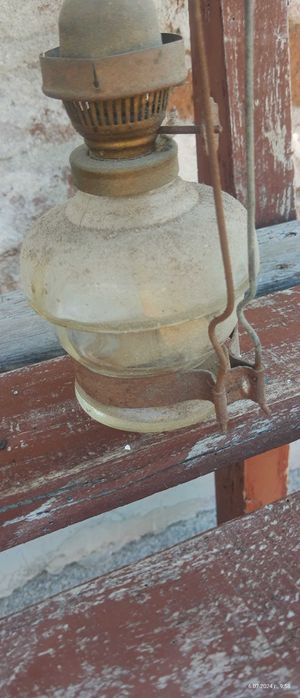 Фенер стар запазен.