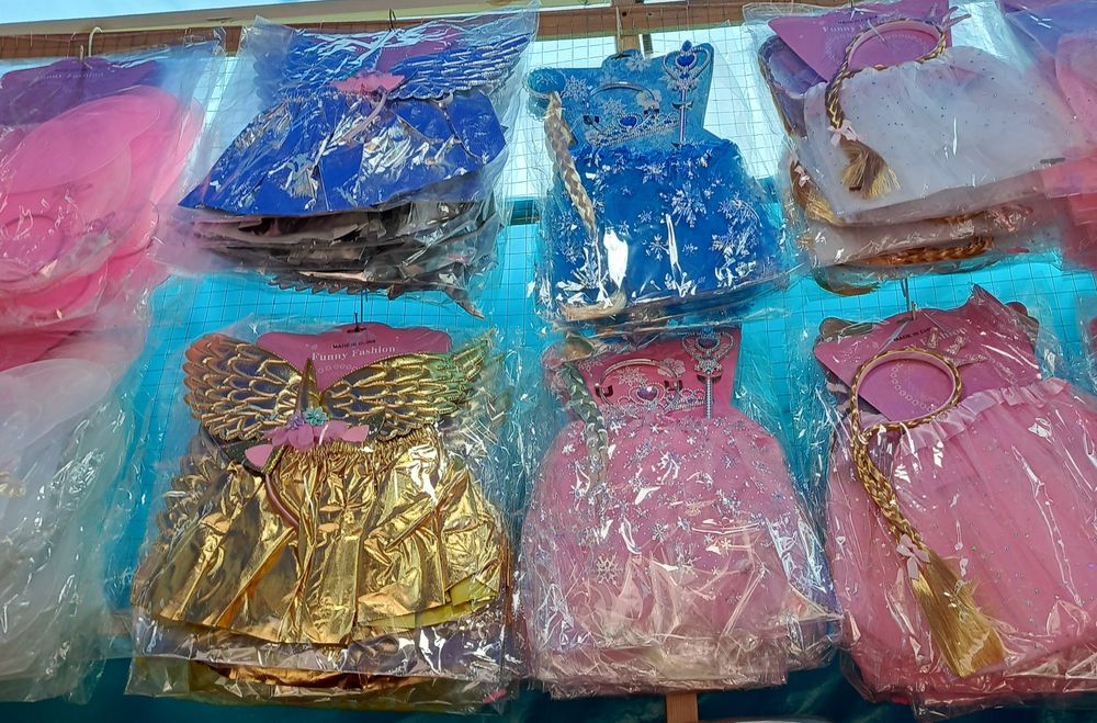 Костюмы на новый год для мальчиков и девочек