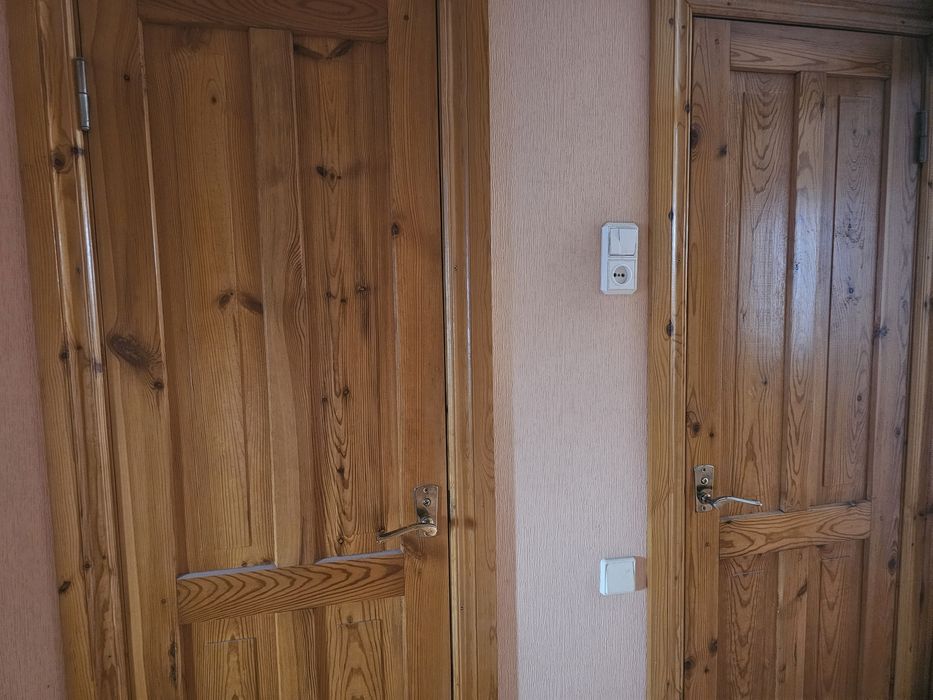 Продаются  двери