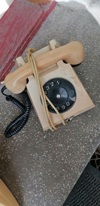 Telefon clasic cu disc