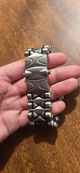 Oakley Minute Machine (Titanium Edition)**
**Легендарный индустриальны