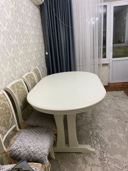 Продам гостиный стол!