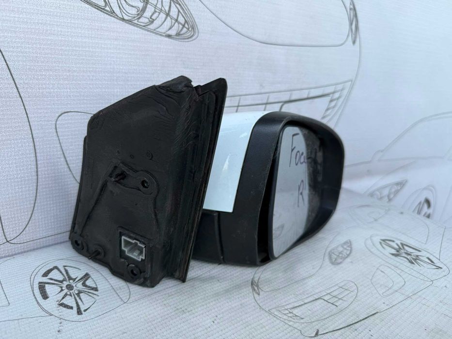 Oglindă Retrovizoare Dreapta Electrică 8 Pini Ford Focus 2317536 / BM51-17682-RG / [2010-2017] / (5D3)
