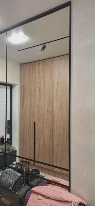 Зеркало на стенное