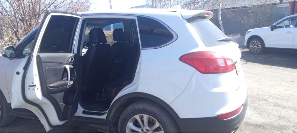 Продам машину Cherry tiggo 5