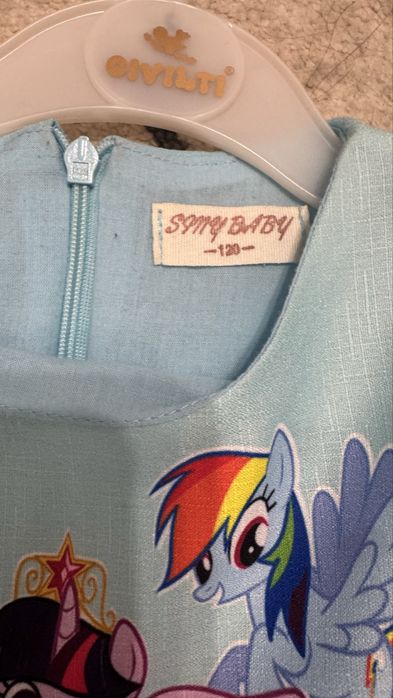 Платье на девочку