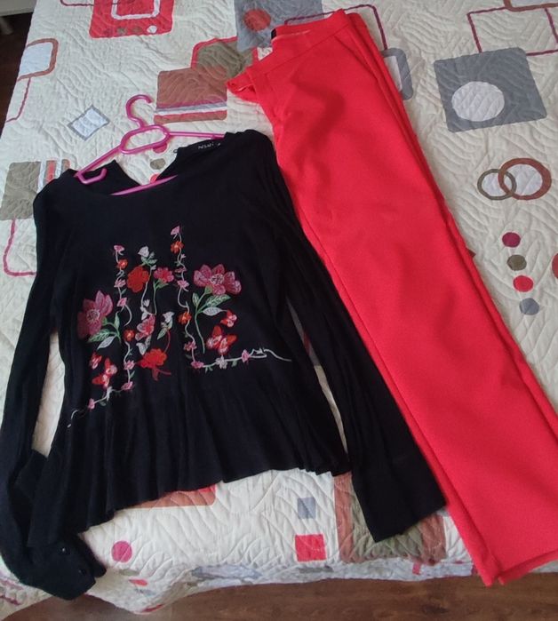 Pantaloni și bluza Hermosa