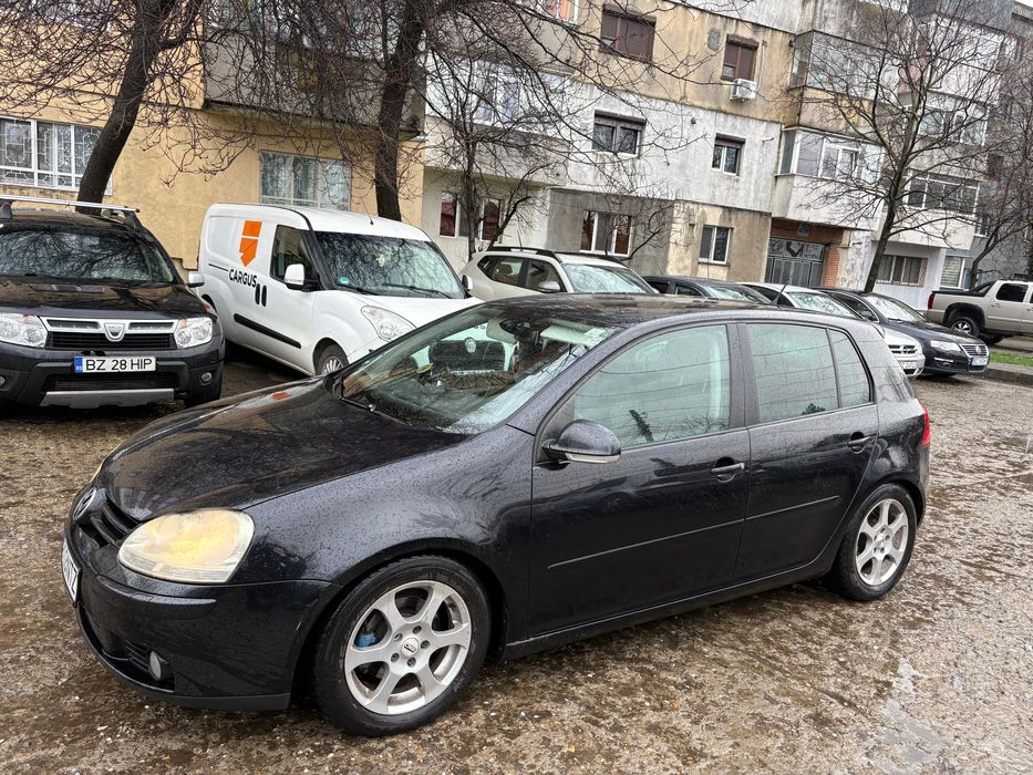 Vand Glof 5 - 1.9 TDI din 2008 - 2199 euro