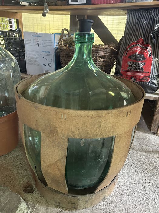 Vand damigene 25L, 40L si 50L