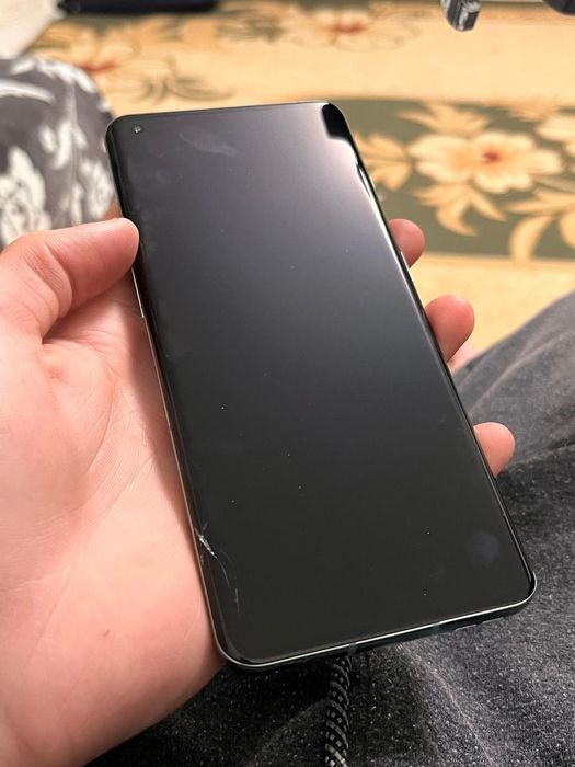 One plus 10 pro 256GB
