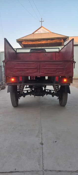 мотоцикл муравей