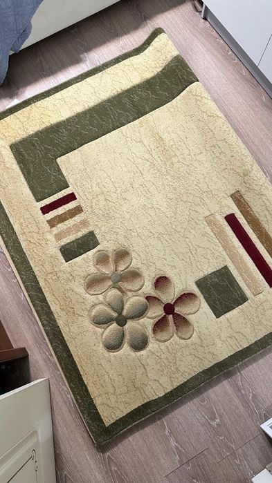 Продам ковёр  150×220