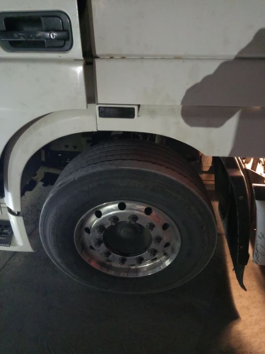 DAF mega 2009 года и 2010 года , два индеитичны