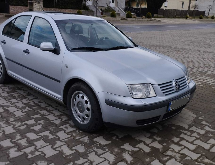 VOLKSWAGEN Bora 2001 — imagine 2