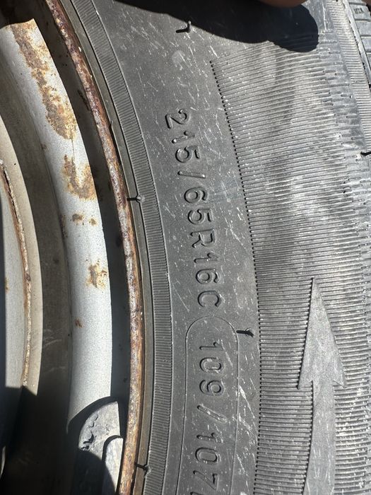 Jante cu cauciucuri bune transporter t5 215/65 16C jante touareg 5x 120 cu cauciucuri bune 255/55 18