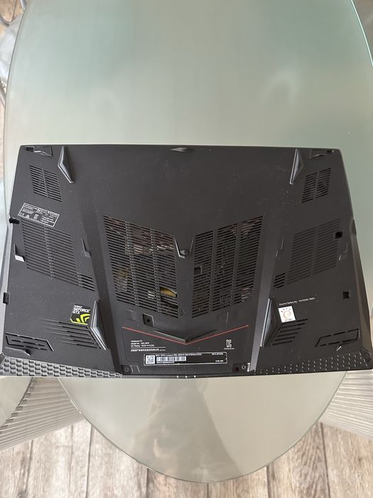 Ноутбук MSI leopard