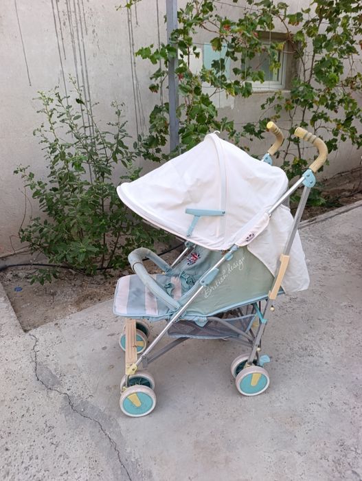 Продается коляска летняя