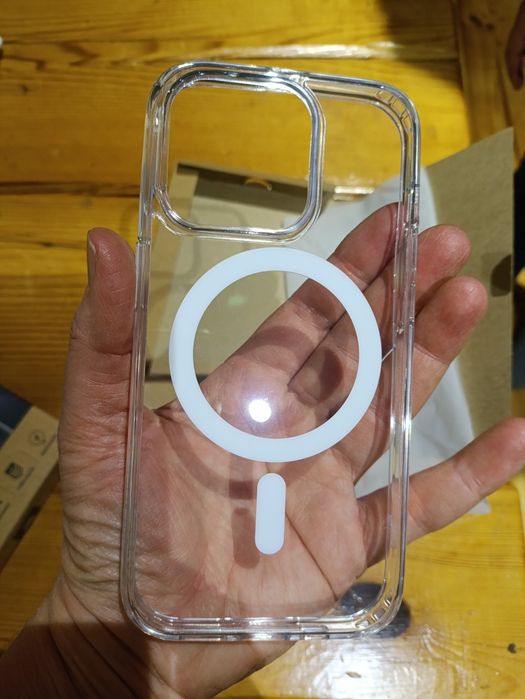 Panzer Glass iPhone 14 Pro Hard Case