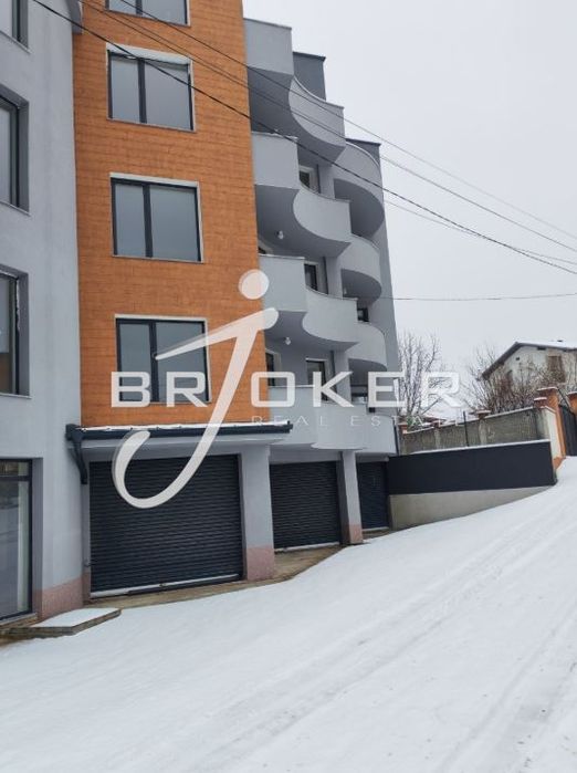 Гараж в Кърджали, област - Резбарци