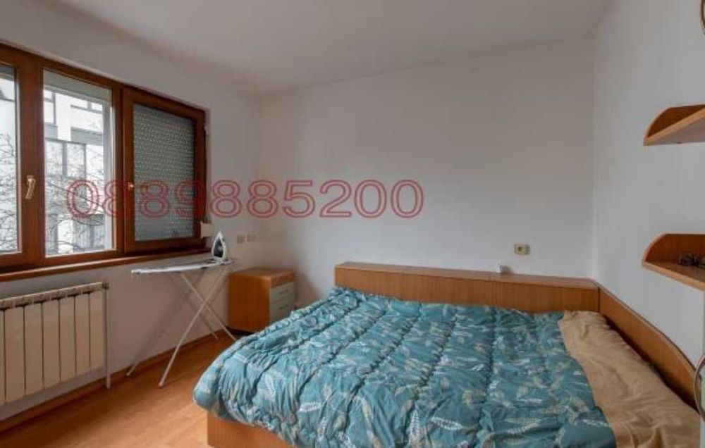 Цялостна спалня изпилзвана