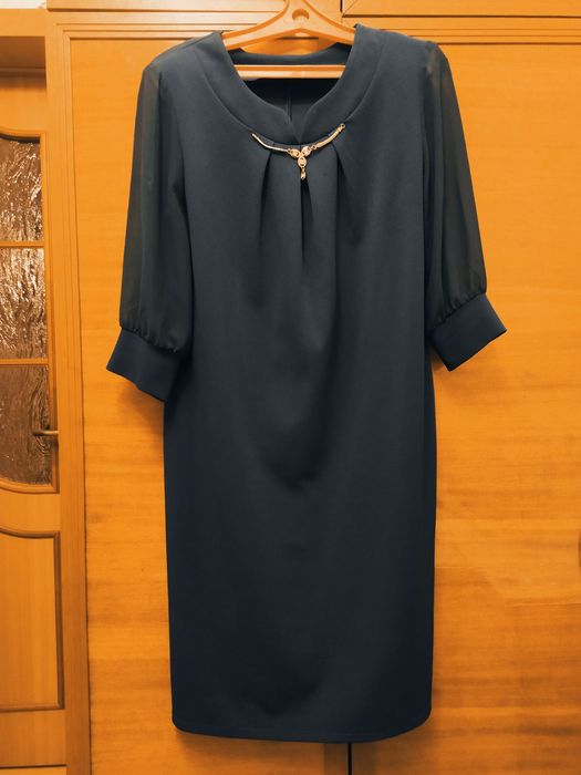 Продам платья и юбки