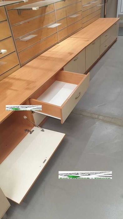 Дава се под наем Магазин в Пловдив, Център - 15 кв.м за 198.9 € - Снимка #3