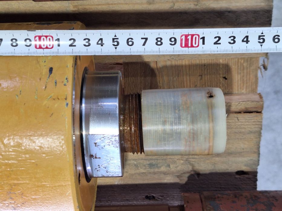 Хидравлични цилиндри