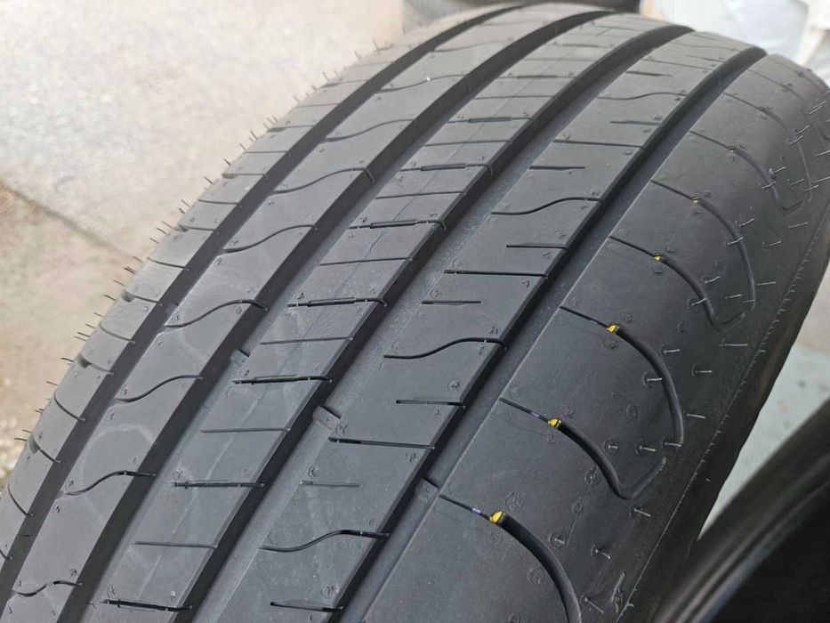 2бр. 18" 225/60 R18 летни GOODYEAR нови - 2025г. 9mm SUV