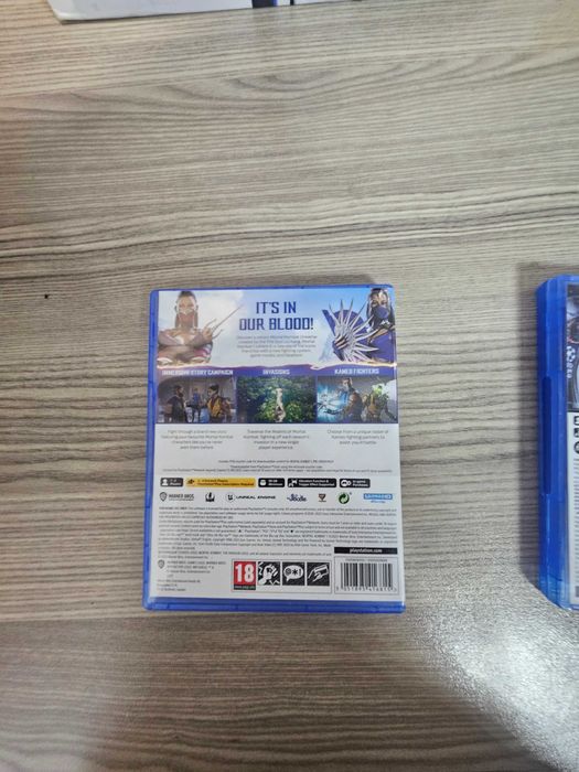 PlayStation 5 с 2 игри
