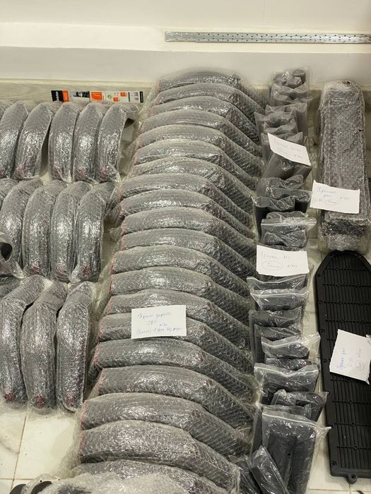 Крыло на Элетросамокаты запчасти на Элетросамокаты любых марок