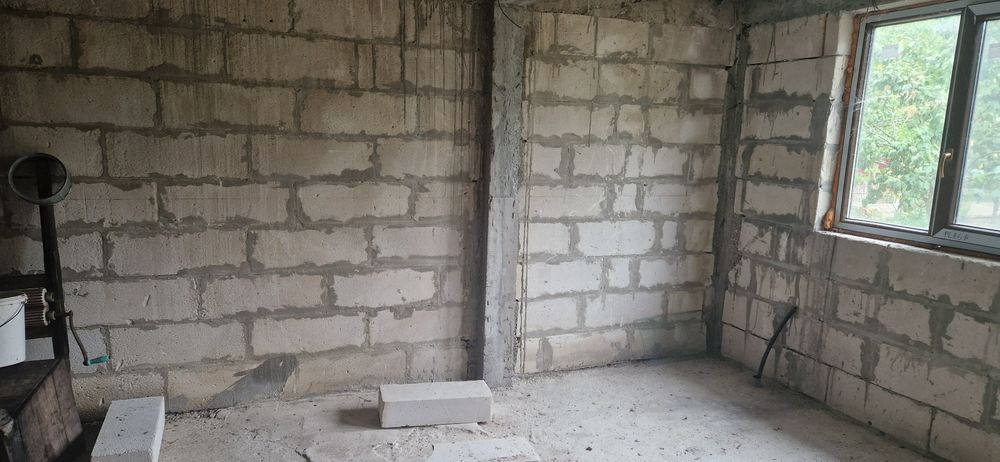 Casă în Măcărești (Prisăcani)