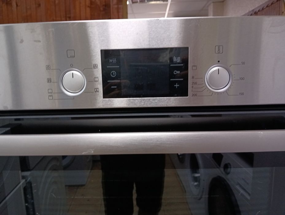 Иноксова фурна за вграждане Бош Bosch Made in Germany с  2 години Гаранция!
