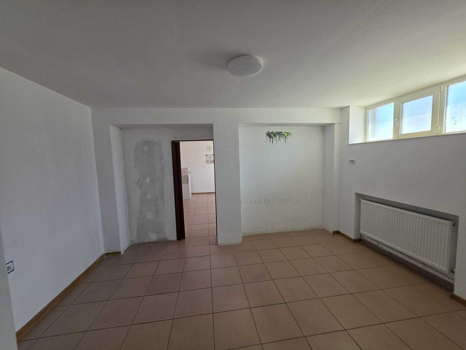 Spatiu comercial de inchiriat