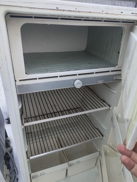 Холодильник с доставкой