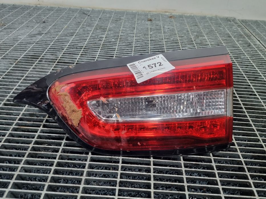 Stop haion dreapta Jeep Cherokee V 2013 - 2017 SUV 4 Usi (1572) Cu led 68102920AC Garantie