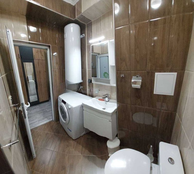 Дава се под наем Едностаен апартамент в София, Студентски град - 40 кв.м за 450 € - Снимка #2