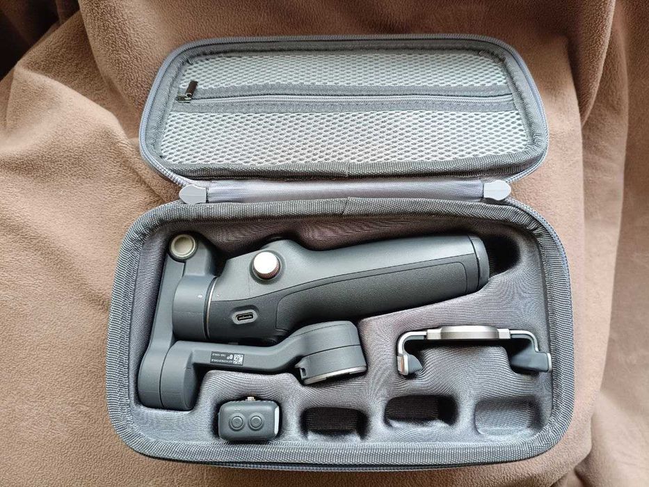 DJI Osmo Mobile 8