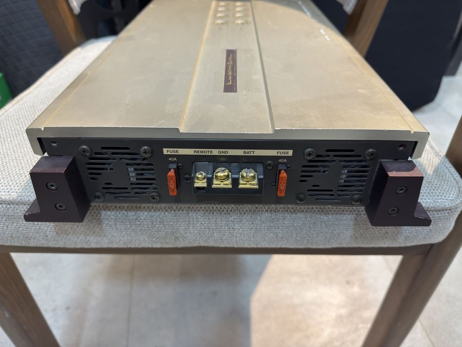 Luxman CM4050 и Luxman CM2100