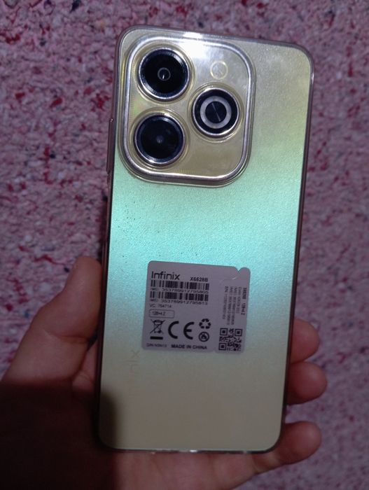 Infinix Hot 40i 128 8 gb