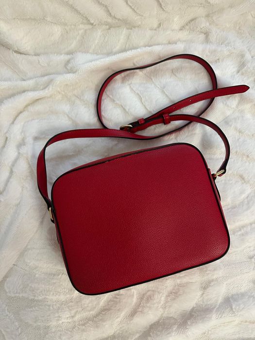 Vând poșetă Love Moschino crossbody
