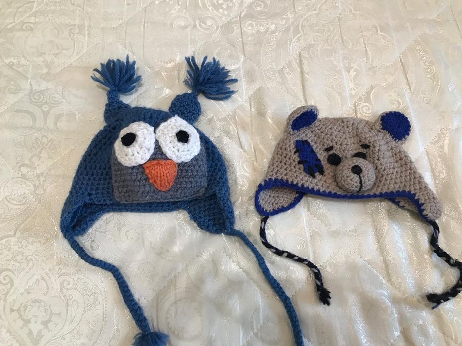 Шапочки , кепки , по 200