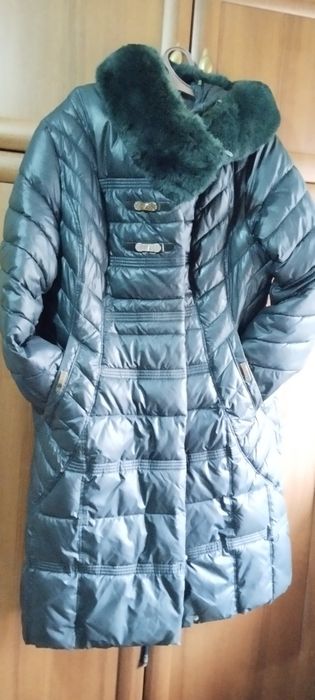 Отдам  даром зимние пальто.