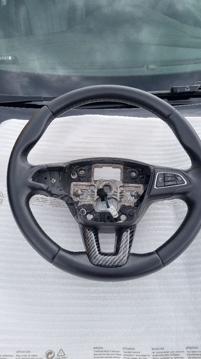 Volan ford cu incalzire