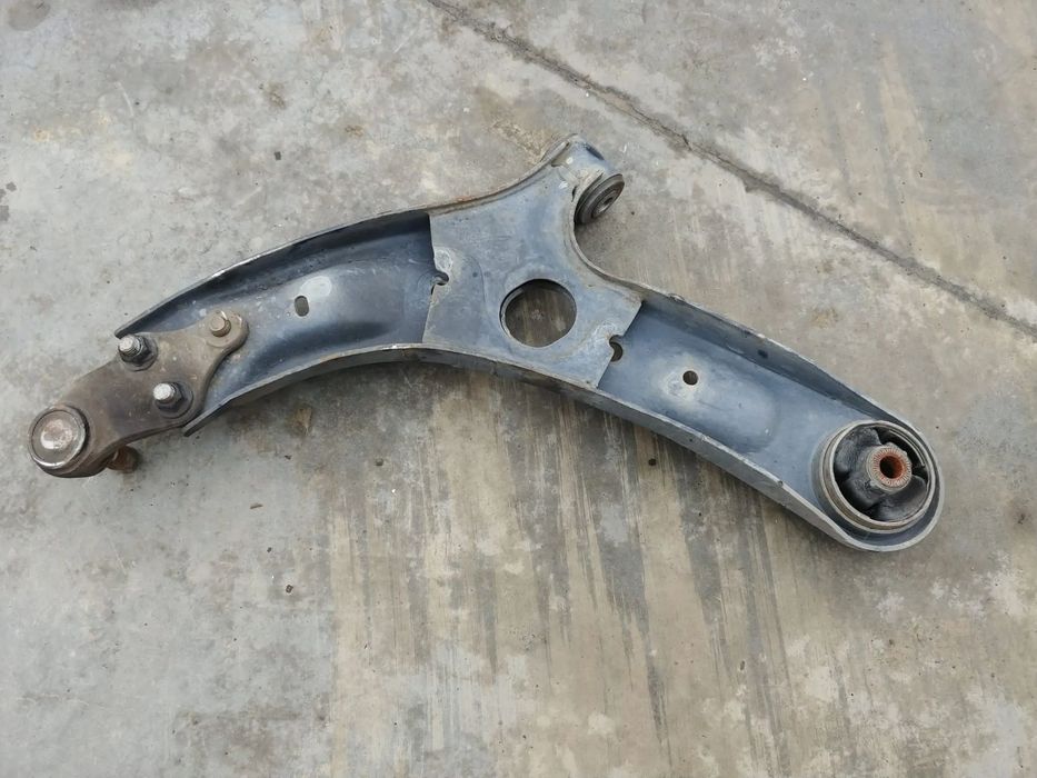 brat bascula dreapta  fata 1.4 benz g4fa kia ceed 2
