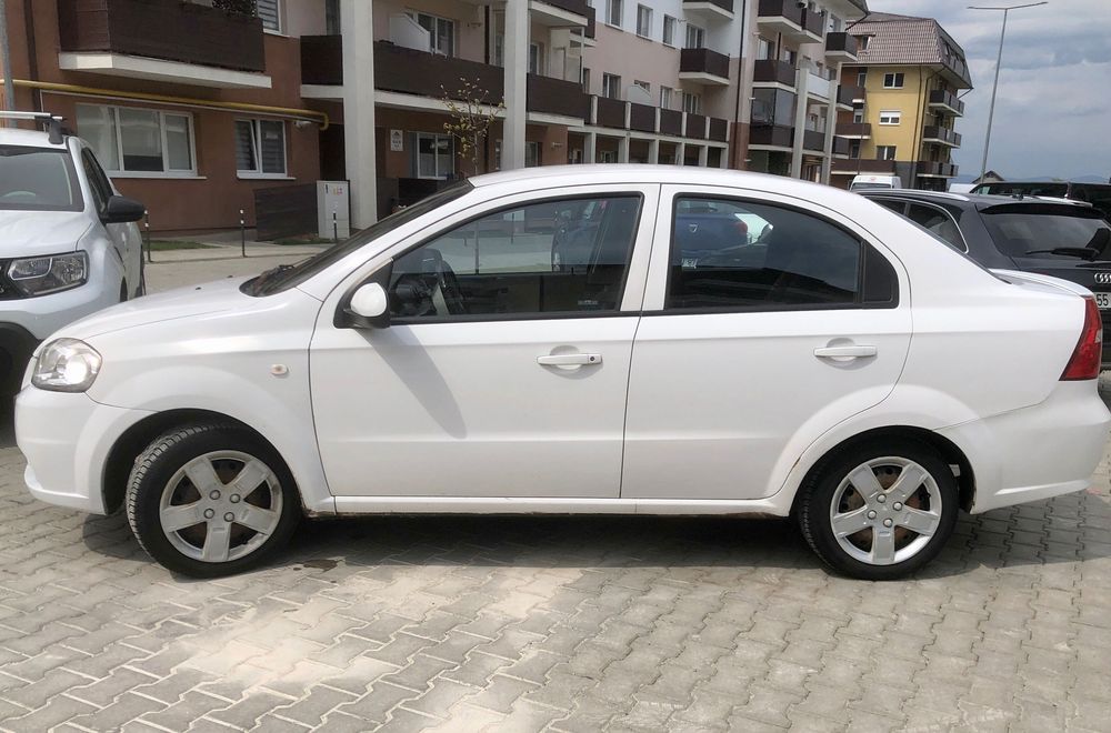 Vand Autoturism Chevrolet Aveo T250