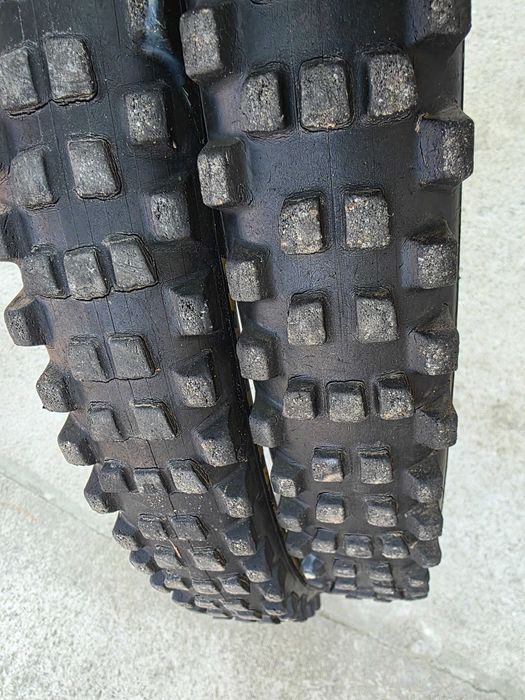 Michelin DH22 29x2.40 si 27.5x2.40 mullet setup