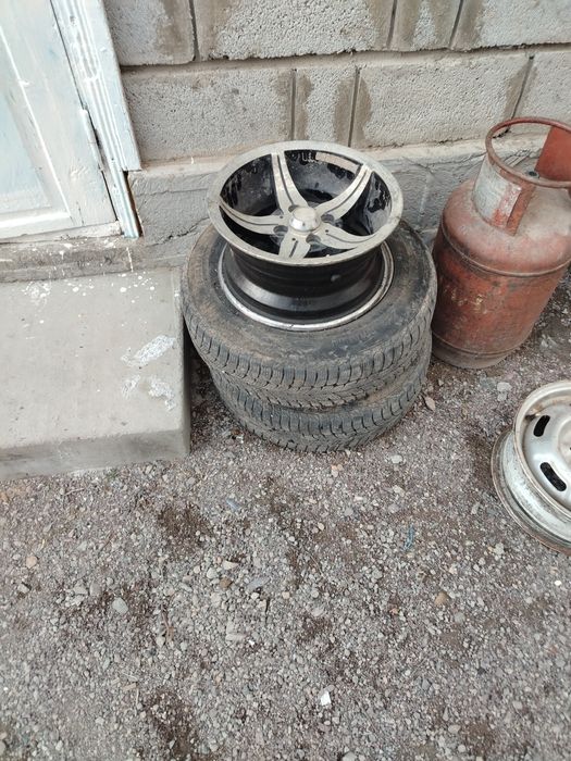 Продаю диски 13 размер на ваз