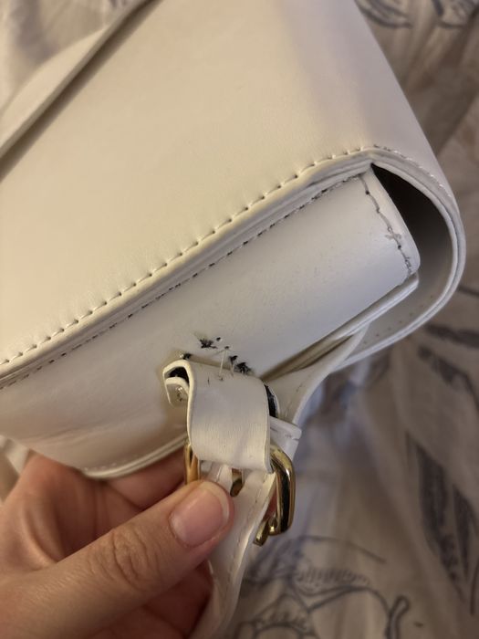 Сумка белая с браком