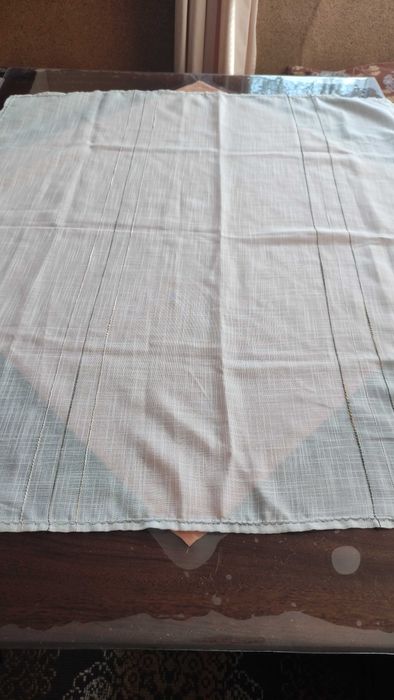 Покривки и тишлайфери от фина материя